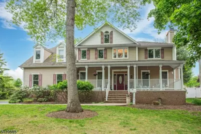 37 Thomas Ter, Wayne, NJ 07470 - Photo 1