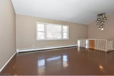 5 Burnside Pl, Wayne, NJ 07470 - Photo 19