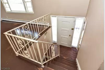 5 Burnside Pl, Wayne, NJ 07470 - Photo 17