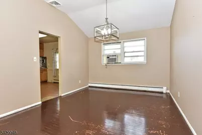 5 Burnside Pl, Wayne, NJ 07470 - Photo 21