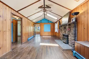 155 Highland Lakes Rd, Vernon, NJ 07422 - Photo 21