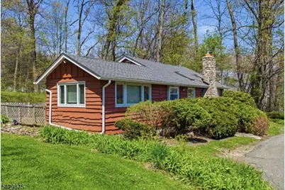 155 Highland Lakes Rd, Vernon, NJ 07422 - Photo 3