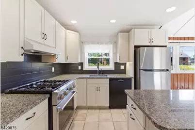 155 Highland Lakes Rd, Vernon, NJ 07422 - Photo 33