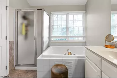 10 Hancock Ct, Bernards Township, NJ 07920 - Photo 21