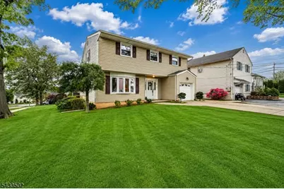32 Crestwood Ave, Nutley, NJ 07110 - Photo 1