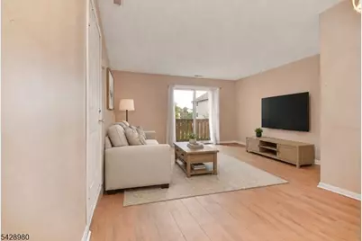 4815 Ravens Crest Dr, Plainsboro Township, NJ 08536 - Photo 5