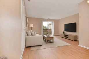 4815 Ravens Crest Dr, Plainsboro Township, NJ 08536 - Photo 5