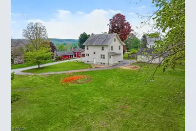 25 Prospect Ave, Andover, NJ 07821 - Photo 5