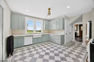 25 Prospect Ave, Andover, NJ 07821 - Photo 9