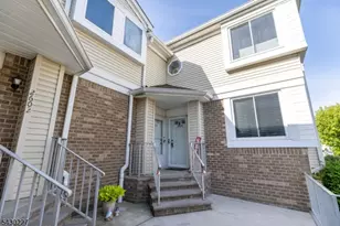 2604 Madaline Dr, Woodbridge Township, NJ 07001 - Photo 9