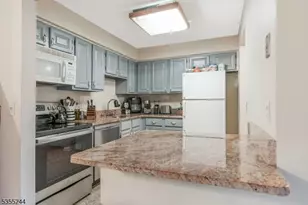 105 Alexandria Way, Bernards Township, NJ 07920 - Photo 9