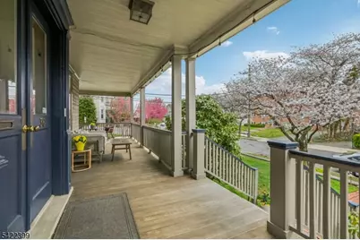 36 S Willow St, Montclair, NJ 07042 - Photo 3