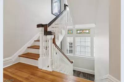 36 S Willow St, Montclair, NJ 07042 - Photo 17