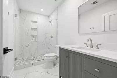 71 Hillside Ter, Livingston, NJ 07039 - Photo 17