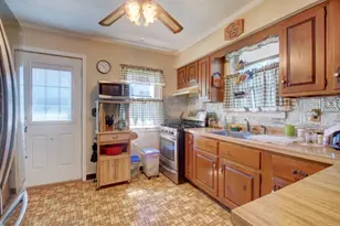 101 Lower Rd, Linden, NJ 07036 - Photo 9