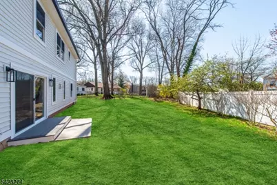 196 Vinton Cir, Fanwood, NJ 07023 - Photo 29
