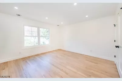 196 Vinton Cir, Fanwood, NJ 07023 - Photo 21