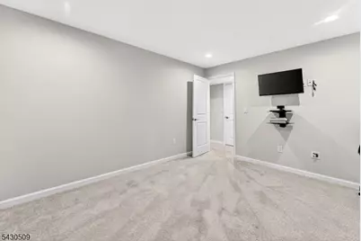 16 Shadetree Ln, Mount Arlington, NJ 07856 - Photo 17