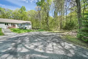 90 Russling Rd, Independence Township, NJ 07840 - Photo 3