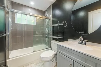 450 Herrick Dr, Rockaway Township, NJ 07801 - Photo 17