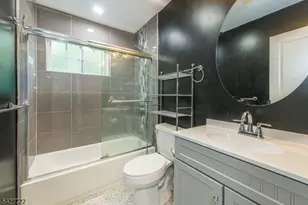 450 Herrick Dr, Rockaway Township, NJ 07801 - Photo 17
