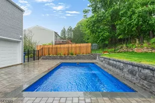 450 Herrick Dr, Rockaway Township, NJ 07801 - Photo 33