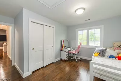 450 Herrick Dr, Rockaway Township, NJ 07801 - Photo 15