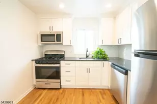 71 Barbara St, Bloomfield, NJ 07003 - Photo 7