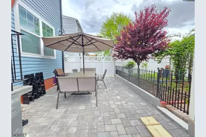 2032 E Saint Georges Ave, Linden, NJ 07036 - Photo 15
