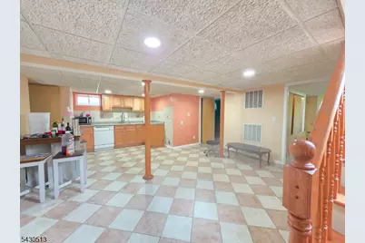 2032 E Saint Georges Ave, Linden, NJ 07036 - Photo 17