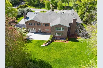 6 Grosvenor Rd, Millburn, NJ 07078 - Photo 45