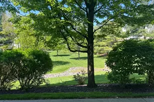 8 Quarry Dr, Woodland Park, NJ 07424 - Photo 9