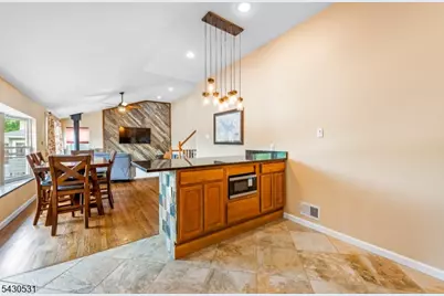 113 Mount Arlington Blvd, Roxbury Township, NJ 07850 - Photo 13