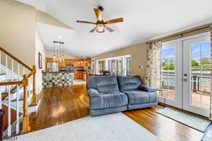 113 Mt Arlington Blvd, Roxbury Township, NJ 07850 - Photo 15