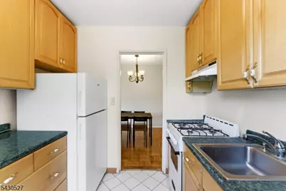 415 Claremont Ave, Montclair, NJ 07042 - Photo 17