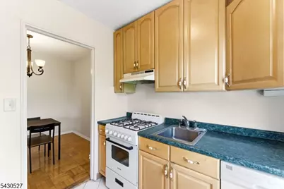 415 Claremont Ave, Montclair, NJ 07042 - Photo 15