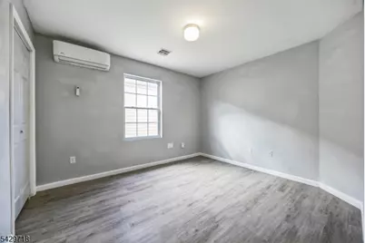 708 Ocean Ave #2, Jersey City, NJ 07305 - Photo 9