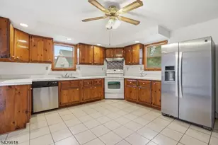 54 Front St, Belvidere, NJ 07823 - Photo 7
