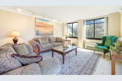 200 Winston Dr-C0109, Cliffside Park, NJ 07010 - Photo 5