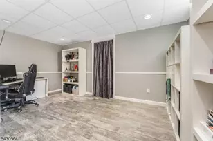 9 Hawk Dr, Raritan Township, NJ 08551 - Photo 31