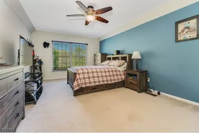 9 Hawk Dr, Raritan Township, NJ 08551 - Photo 27