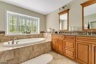 9 Hawk Dr, Raritan Township, NJ 08551 - Photo 23