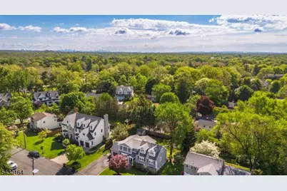 216 Sunset Ave, Westfield, NJ 07090 - Photo 47