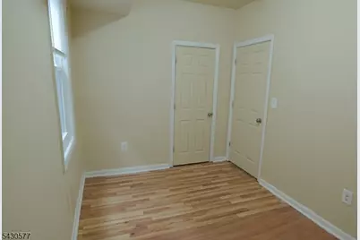 84 Scheerer Ave, Newark, NJ 07112 - Photo 7