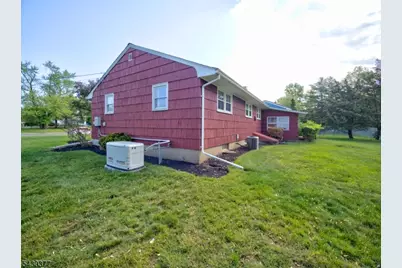 55 New Amwell Rd, Hillsborough Township, NJ 08844 - Photo 33
