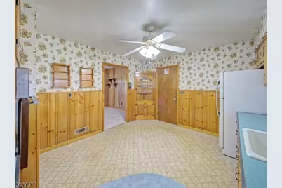 55 New Amwell Rd, Hillsborough Township, NJ 08844 - Photo 11