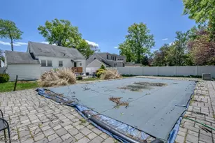 49 Colonial Dr, Clark Township, NJ 07066 - Photo 29