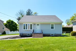 113 Stanley Ct, North Haledon, NJ 07508 - Photo 1