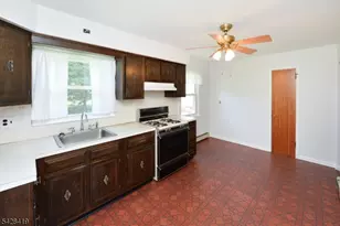 113 Stanley Ct, North Haledon, NJ 07508 - Photo 11