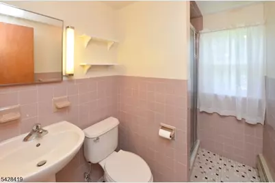 113 Stanley Ct, North Haledon, NJ 07508 - Photo 17